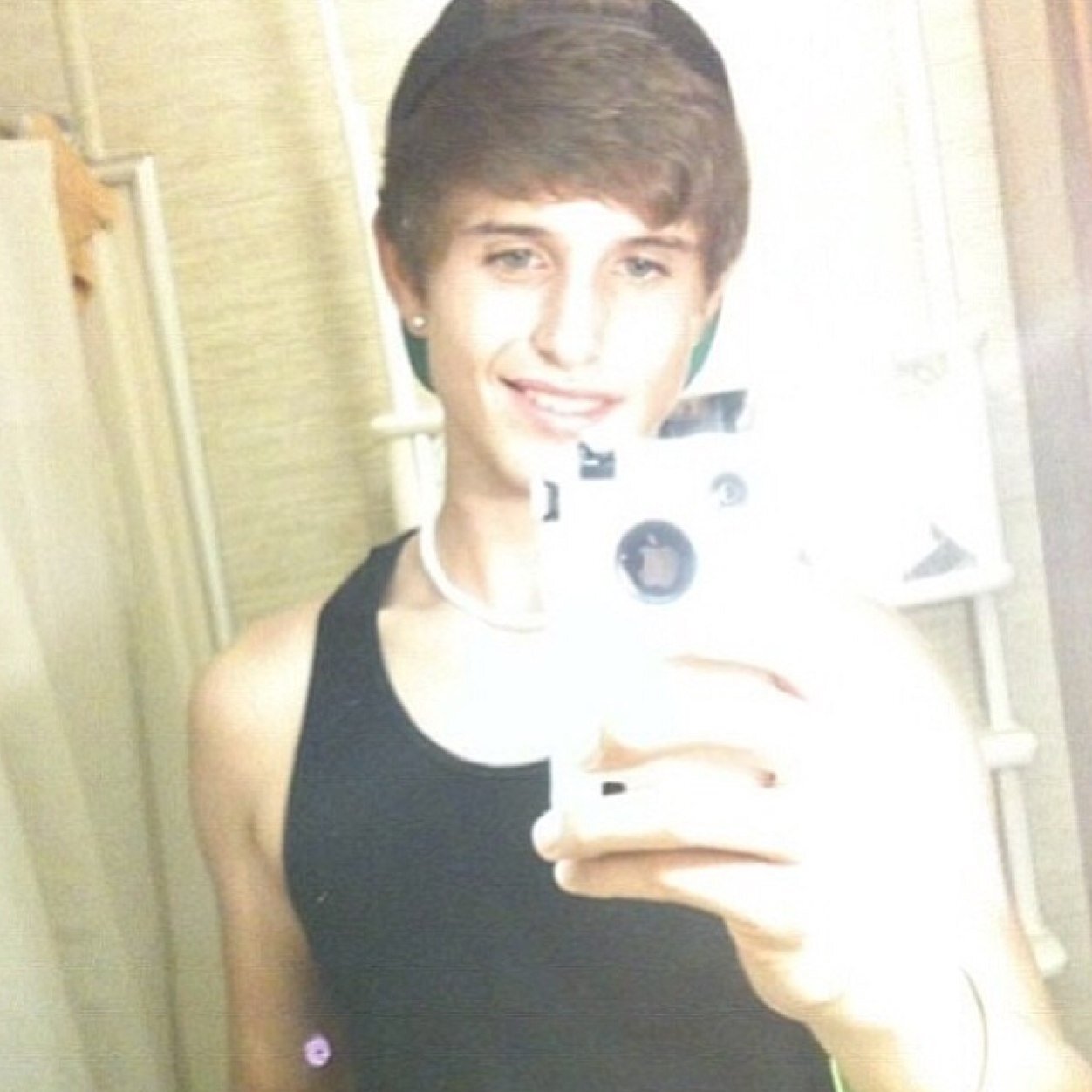 JaxsonMathews's profile picture. Skate| Homeschool| 16| Surfer| Soccer|