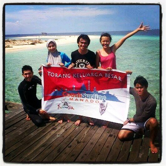 MANADO CITY CHAPTER | MEET THE LOCAL | SHARE TRIP | COUCH REQUEST | GATHERING & MEETING | CALL @lay_on_sky