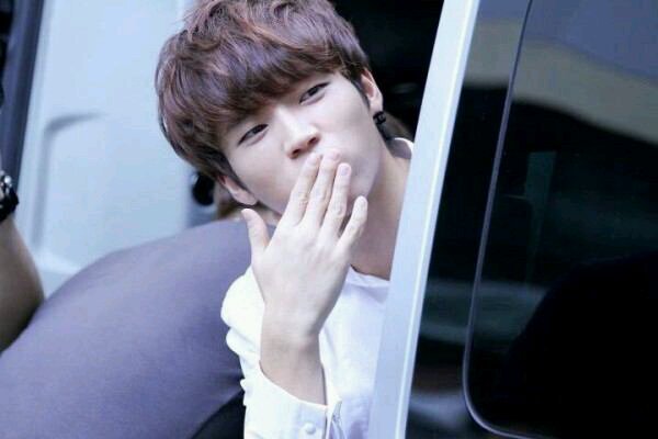 ~4.16 sleep                                                                    @Inam_jong  @__wh9128