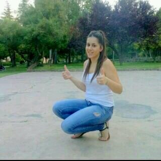 En la vida siempre hay alguien, que te llena los dias de felicidad!