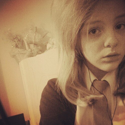 lokifletcherss's profile picture. MCR|blackveilbrides|can'twriteallofthem|lovefoodchickennuggets|blonde&blueeyes|Immashortie|hateracism&thewordlolew|ffsthisislongbye