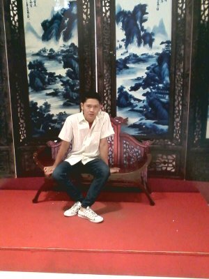 hidup sejak 08 april 1994 | asal yogyakarta |