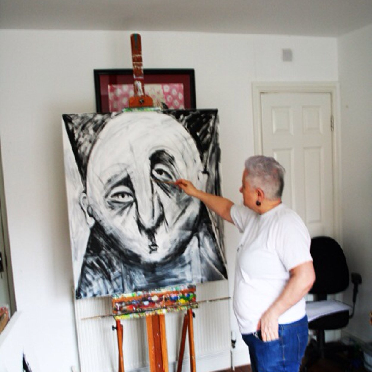 AnnFosterArtist's profile picture. 