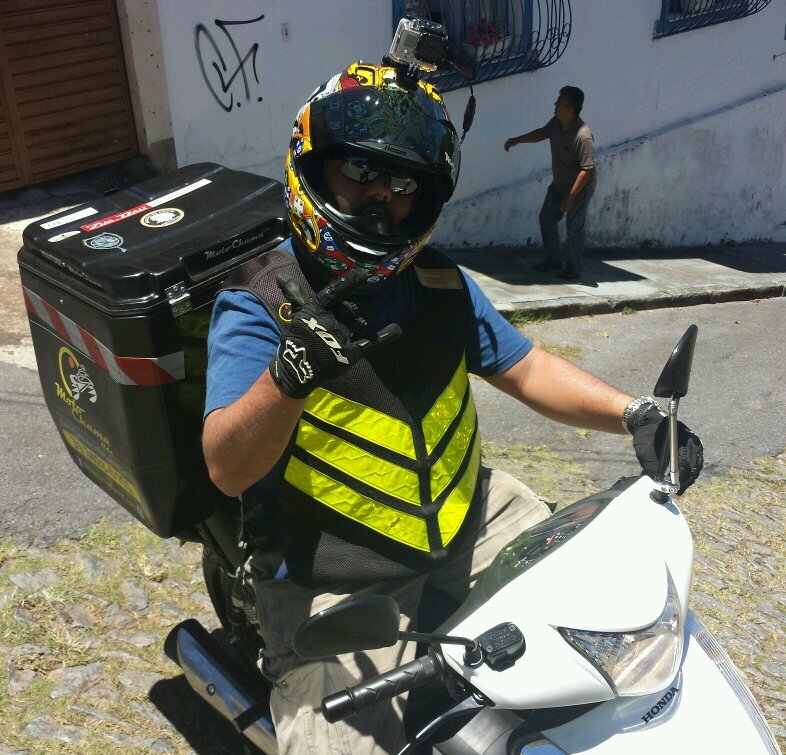Chama na base. Chama que vêem.