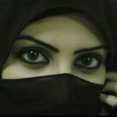 ‏‏‏‏‏‏‏‏ابي لامن قرى شعري يموت بحب شاعرتهه♥~ (الخاص مهمل )
