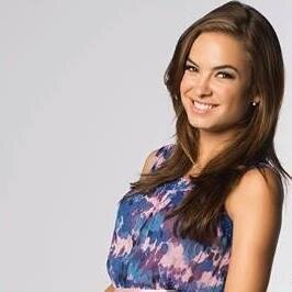 @lua_blanco EU TE AMO MAIS DO QUE TUDO NESSA VIDA. OFICIALIZA O MEU TWITTER. PORFAVOR.