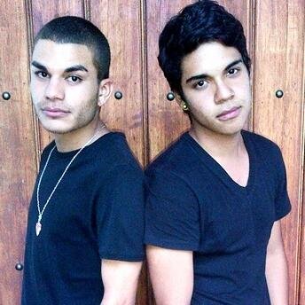 Dúo musical venezolano de Pop / Rock integrado por @brayancalderonv y @daniel_simp