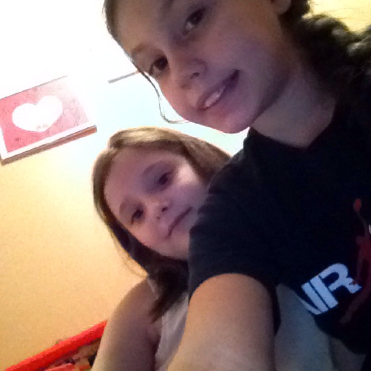 Sara 7 love music u follow me i follow u