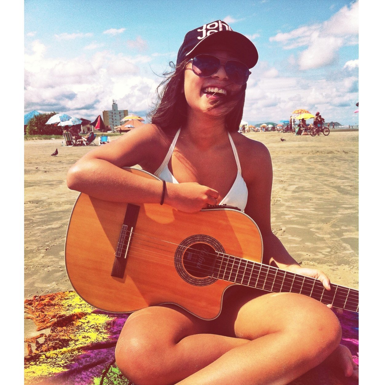 Live fast, die young, be wild and have fun. Instagram: Giu_Pestana
