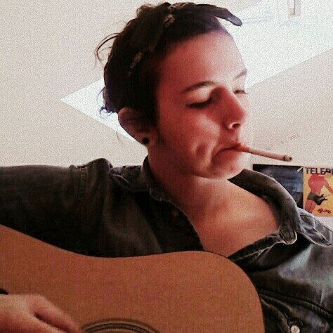 damnwarblers's profile picture. Let's be f*ck by the society together ~