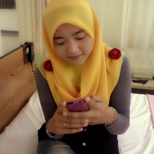 sOmeone yAng aQ rIndu kAsih sAyang sElamanya
....(¯`v´¯)
..... ·.¸.·´
...¸.·´
.. (
☻/
/▌♥♥
/ \......tAyUnK KaMo0!!!!

welL i aM a hApPy Go LucKy bOy