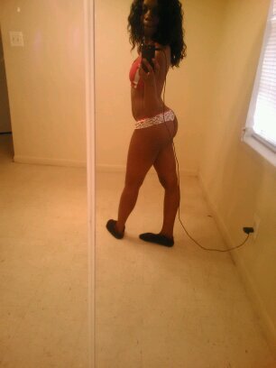 I want take no shit frm no nigga Im mii own women