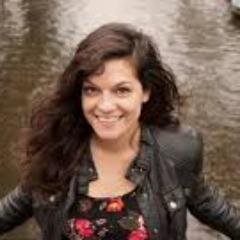 Dit is het eerste Fan Account over Stephanie Louwrier bekend van oa de social club bestaat sinds 9-2-2014 wordt beheerd door @timhofmanFans