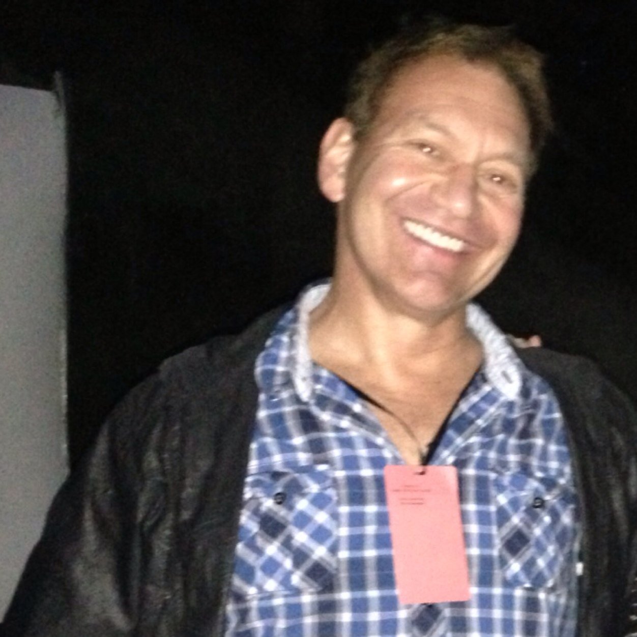 Elaitchbee's profile picture. 