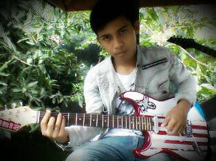 Denyut nadi ku adalah lagu untukmu. :)