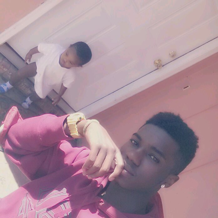 Boss Gang Music , Flyy Young Kiddz Ent. [F.H.I.T.O THE MOTTO] (Y.N.W.B) Young Niggas With Bread