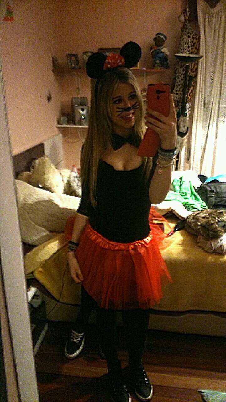 SabelitaMoran's profile picture. Haz lo que sientes y siente lo que haces, carpe diem !