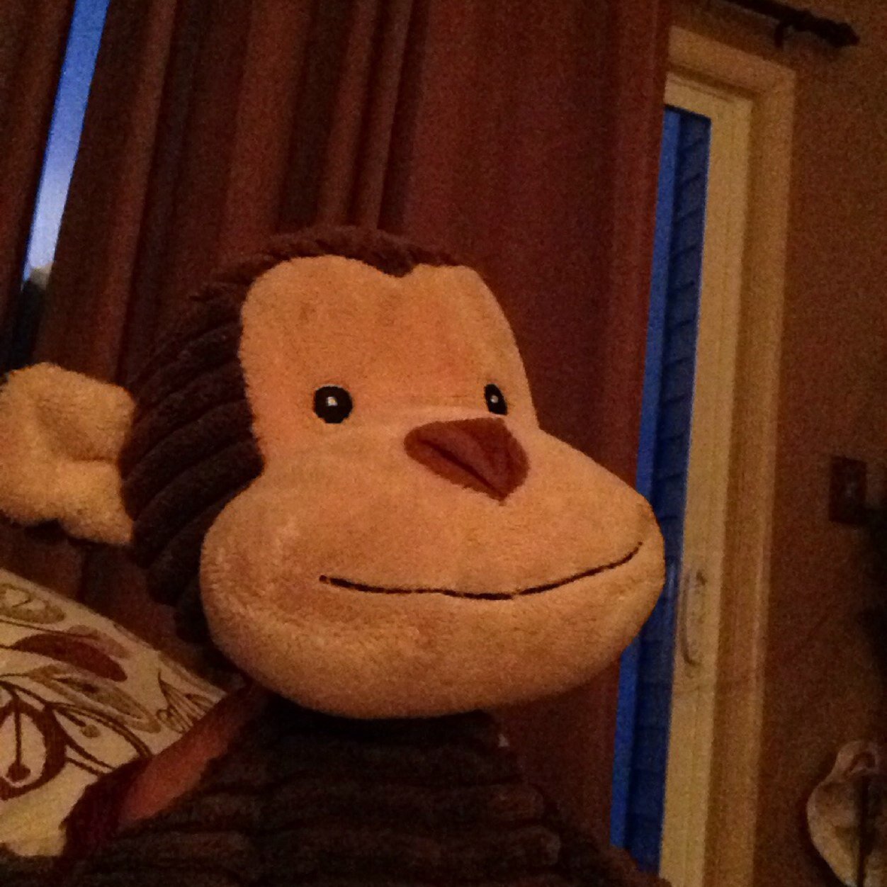 akmyamy's profile picture. 