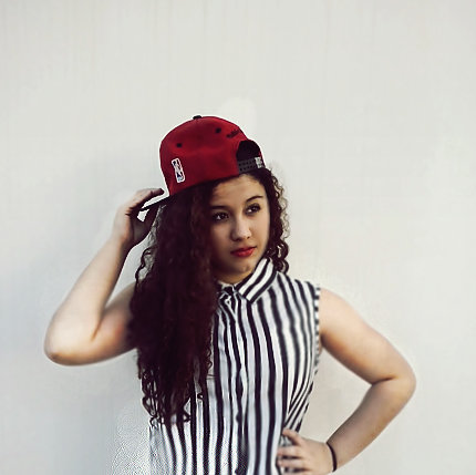 Cheeliittaa's profile picture. Conocido no es amigo, atracción no es amor, sonrisa no significa felicidad.