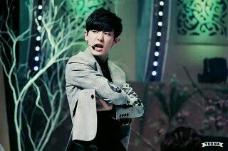 อันยองจ้าาา เป็น อซฟ. เบบี้ เมโลดี้ โซวอน อาร์มี่ น้ะ ยินดีที่รู้จัก แอคหลัก @pare_cjtyi