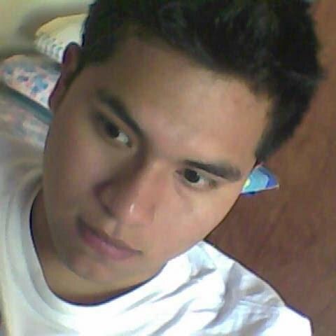 distinguido9's profile picture. Tengo muy buen humor, alegre, divertido.....como ninguno..me gusta la musica variada y juego POKER en mis momentos libres..