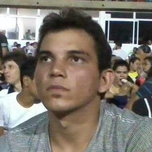 Estudante de eng.Civil e  Empresário