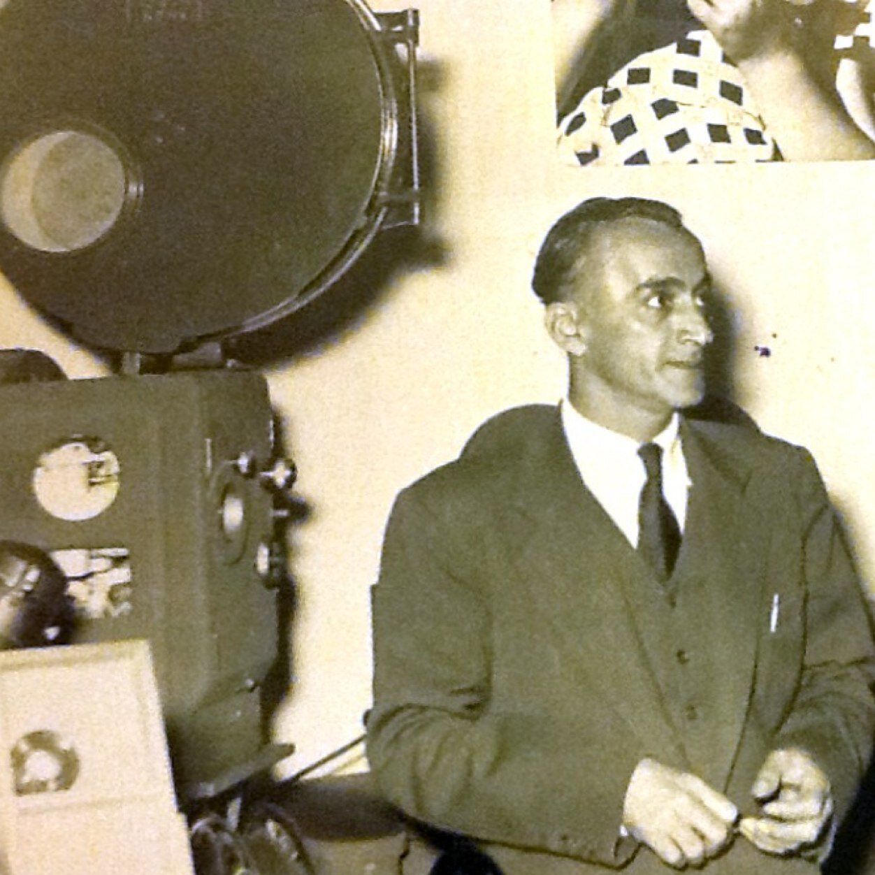 Studio Al-Arz was one of the first film production studios in Lebanon. Owned by Mr. Georges Costi Papadopoulos DOP. Prod first Leb film Azab Al Damir, 1953.