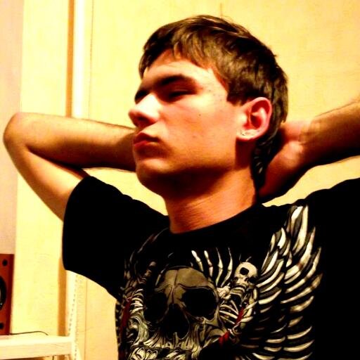 Басист. Мечтатель. #TeamFollowBack #WeFollowBack #mustfollow #взаимно   #ВзаимныйФолловинг #ЧитаюВзаимно