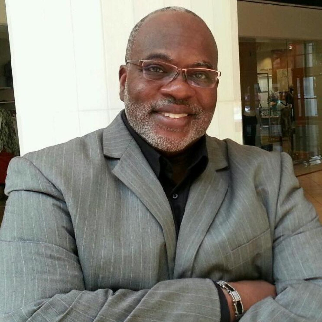 Christian,Father, Network Marketer, Servant Leader. Helping others design and live their dreams!