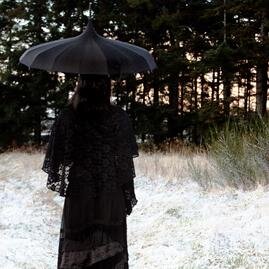 Cellofeathers's profile picture. Romantic, Goth, poet, musician, artist, and chatterbox :P