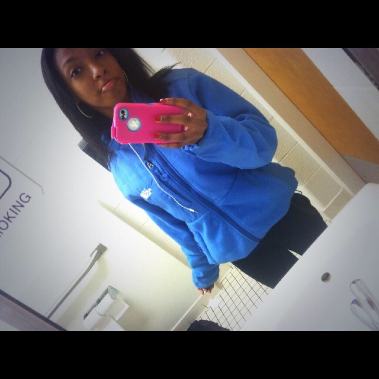 Im different nd outspoken..... I hate fake ppl nd sneak dissers...... #Team follow bck #Team lightskin #Team libra