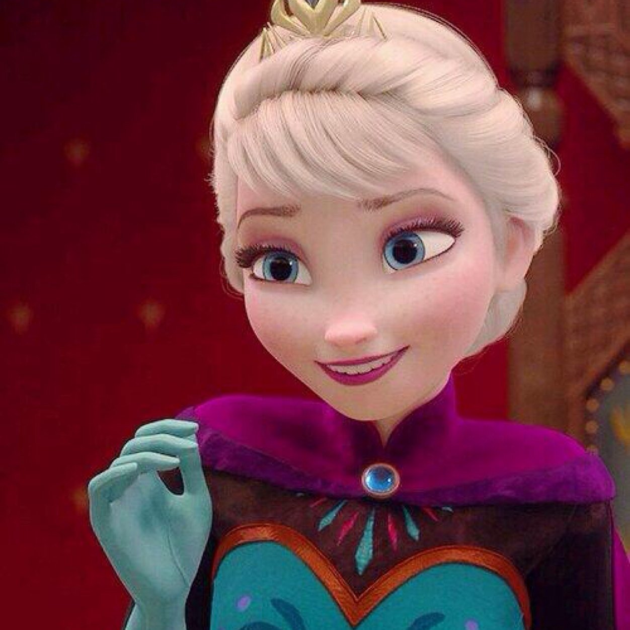 Esta es mi cuenta secundaria en caso de limit, sigan a @FeerPinkCP.