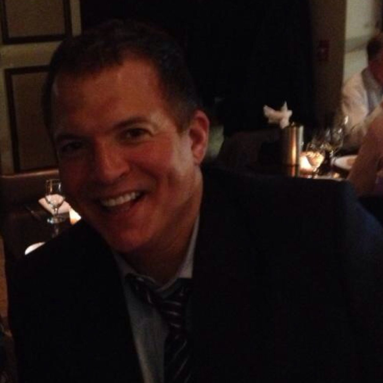 Lance Maerov (lance_maerov) Twitter