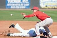 Tweeting everything about the life of your everyday first baseman
