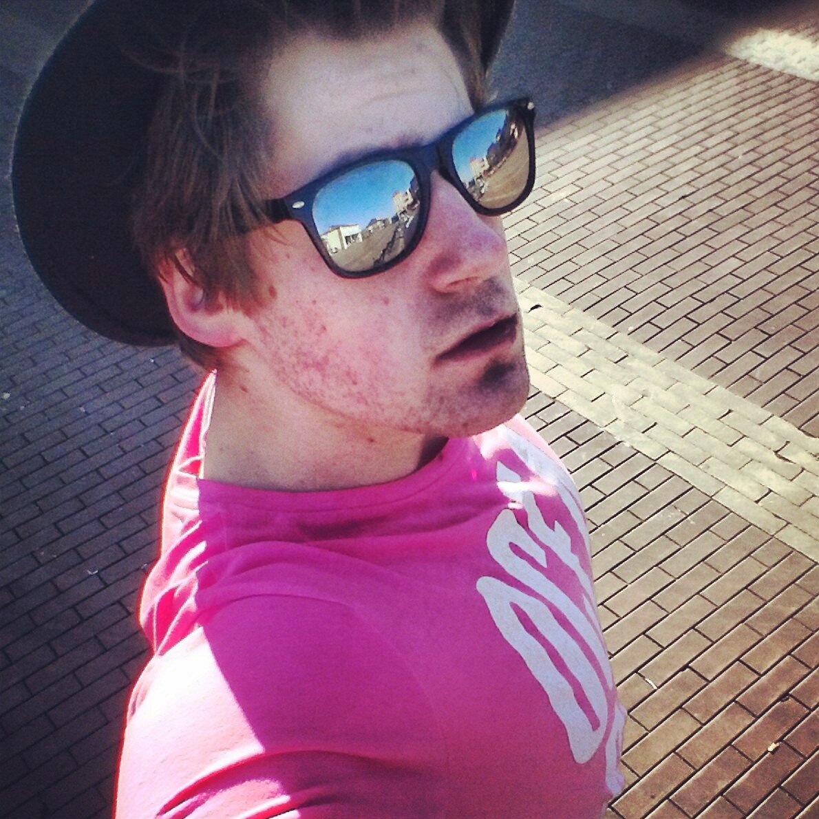 JunkieXP's profile picture. Zaalkeeper met Passie, Beats are my Motivator & Gadgets are my Life.
 
 Fav Items: 
  BlackBerry Z10LE (Proud of it!)
. Disclaimer: Spelfouten voorbehouden