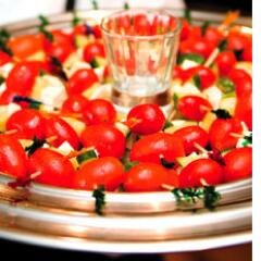 We Cater To You is a world-class catering business serving Minneapolis and St. Paul and all nearby areas.