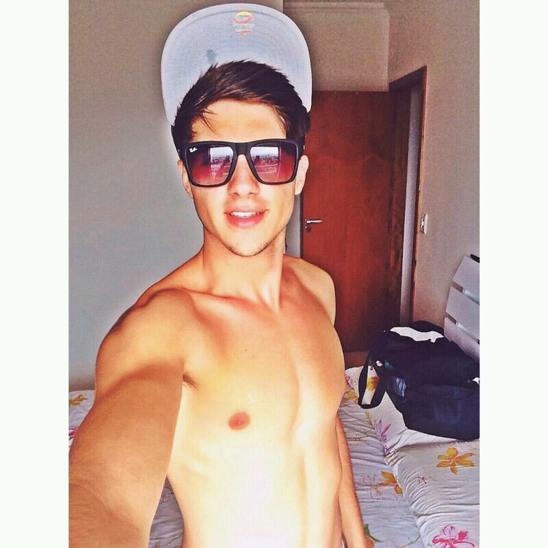 ''Ousadia pra vencer, alegria pra viver''