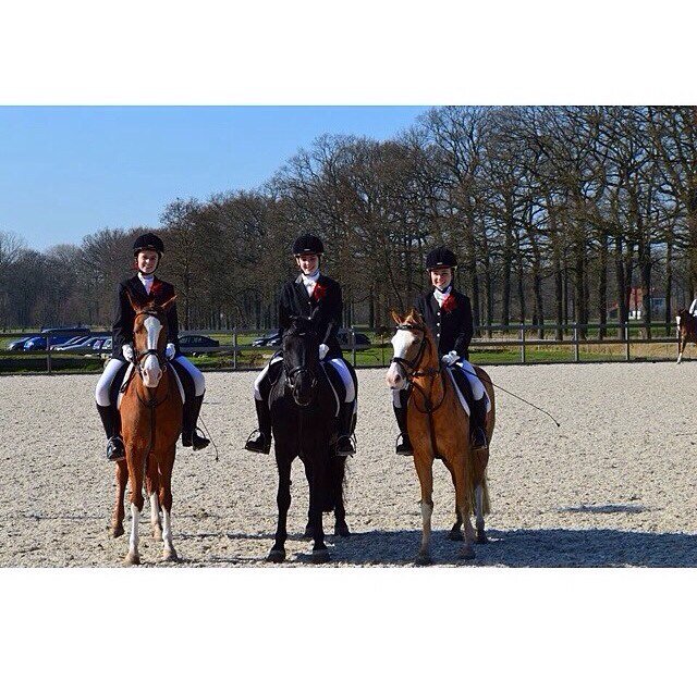 Celine Romy Tessa Eva Lieve ∞                       {follow me on instagram; liekebayla }