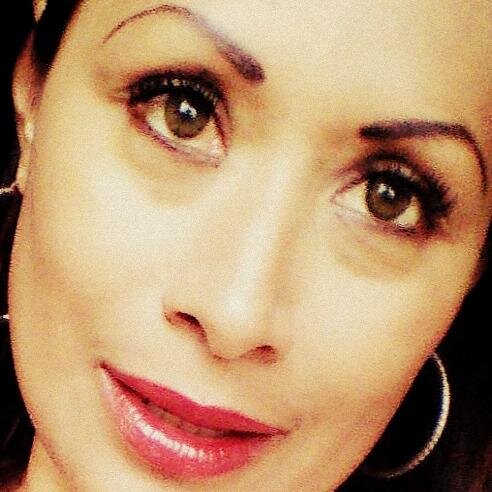 Amigable,descerebrada,loca..pero con mucho amor.