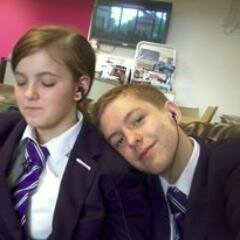 Im 16 years old and is the bigest fan of falling skies going i also have a big obsession with dylan o'brien and connor jessup.