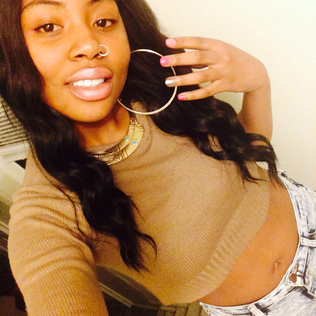 G0ldenChild__'s profile picture. - && iss LEVELS to this sht , you aint No ? . . . & yas thas my BBF