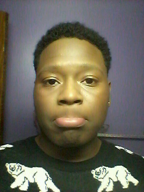 Princedevon19's profile picture. ask me