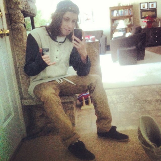 CookenU's profile picture. Been threw alot in the past little while, ive fallen, ive grown. Most of all i have been introduced to so many new friends. If you need a homie im here.