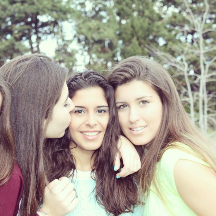 Soltera sin compromiso,morena con pelo liso## EMMA MARTÍNEZ CAMPOS, SIEMPRE JUNTAS :*