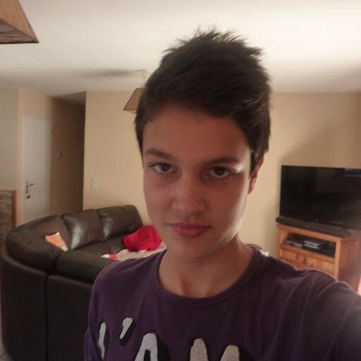 REDZYTER's profile picture. GAMEUR SUR XBOX 
 360