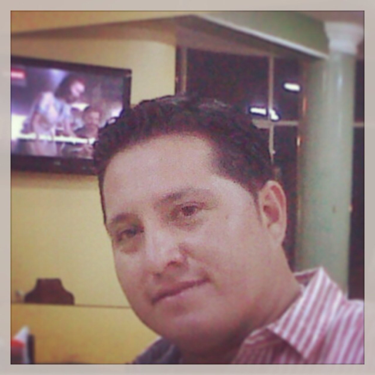 Ing Comercial , especialista en Marketing , esperando nuevos retos ,