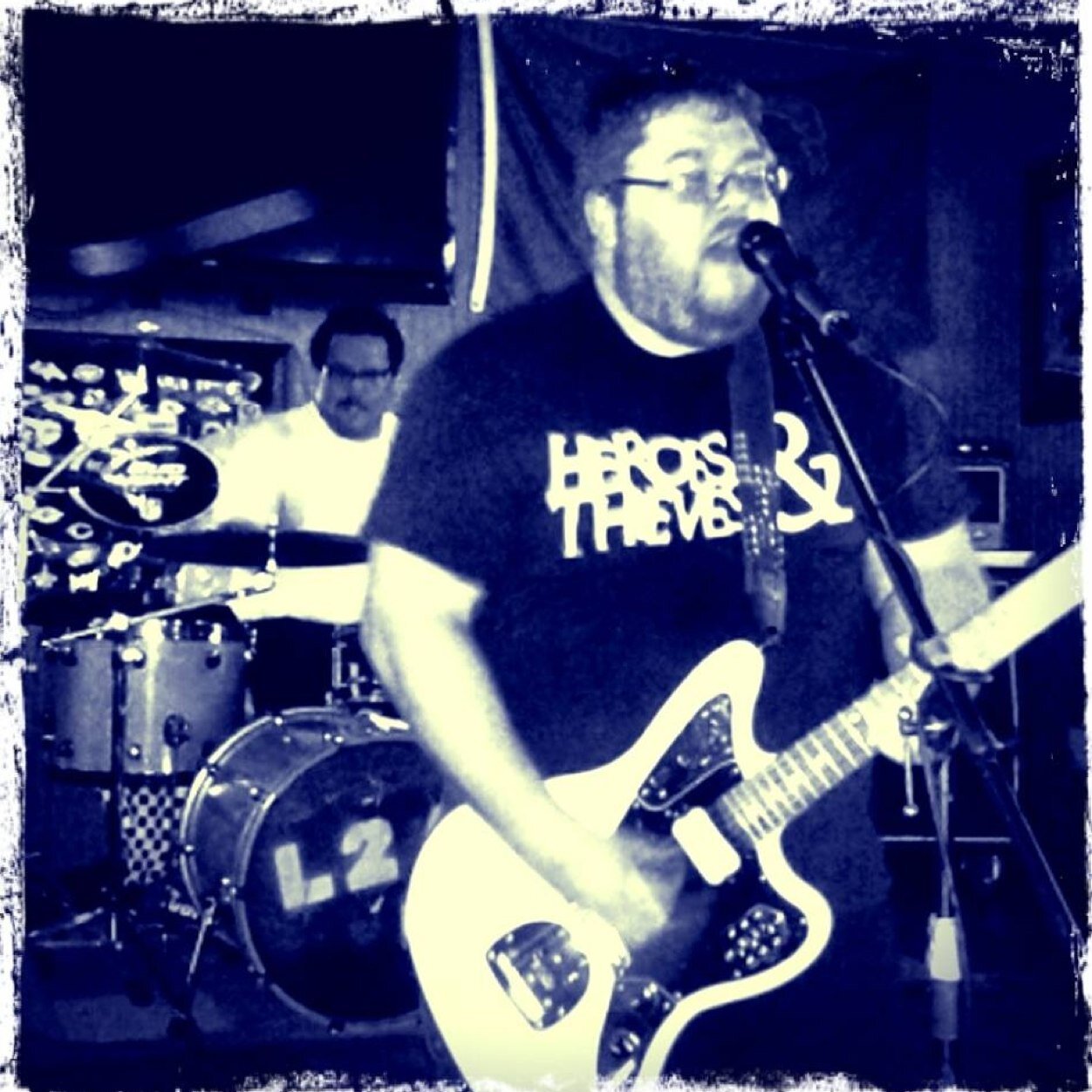 Vocals/guitarist of Hello Deadly. Coffee Addicted Horror fanatic.