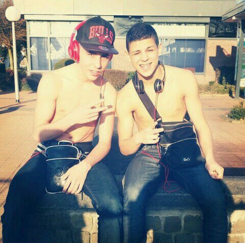 #rechts I do it for my mom , i don't do it for a cup