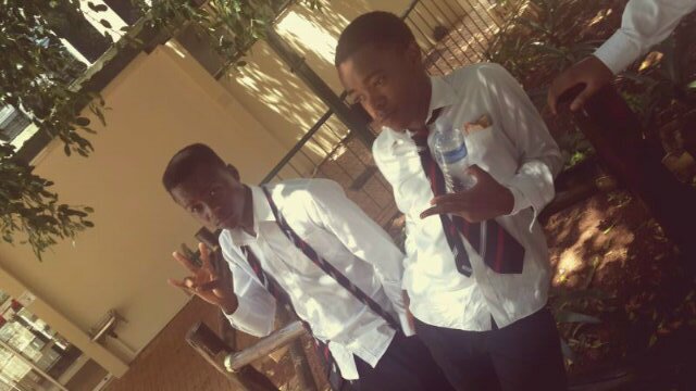 Yoboii_Sax's profile picture. Genius Idiot best description of myself_I'm a walking Contradiction...A Buddah with the vision of world peace on some 3rd £¥€ $hit...  iG:@Yoboii_Sax