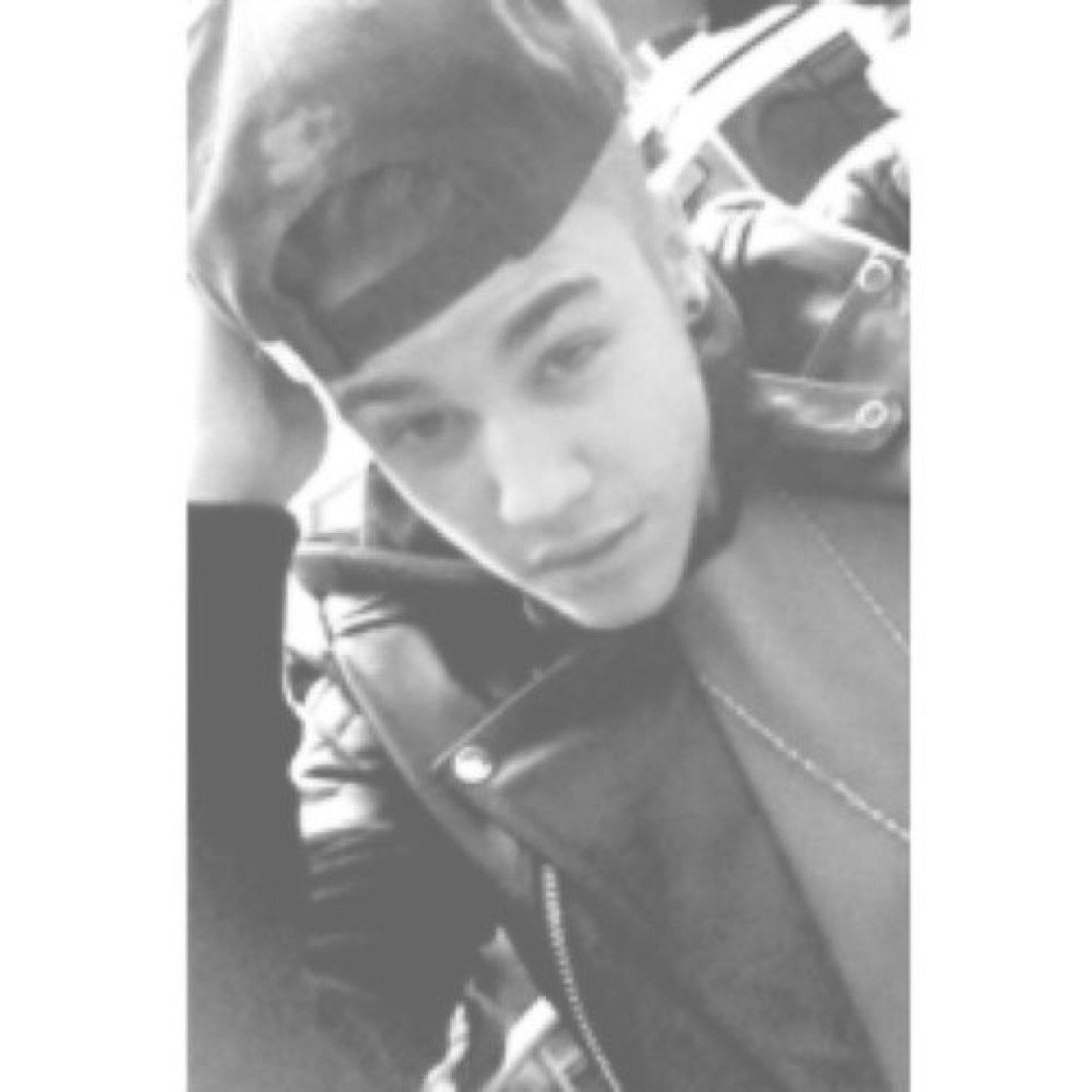 Free follow from @drewsrauhlty